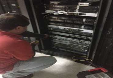 Instalacion de equipos en Data Center
